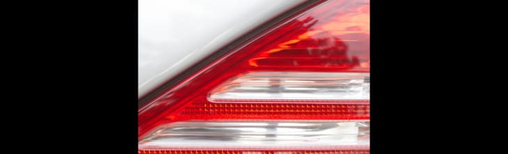 2 vidoes on removine acura tail lamps